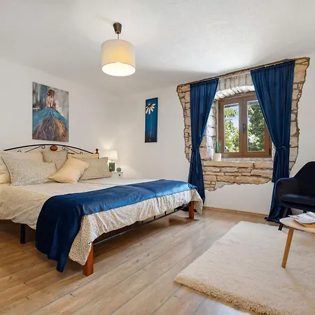 Angelika In Grabri - Haus Fuer 6-8 Personen *