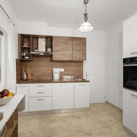 Angelika In Grabri - Haus Für 6-8 Personen Сasa de vacaciones *