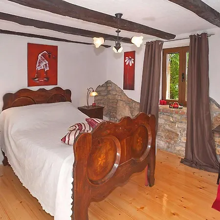 Holiday home Angelika In Grabri *